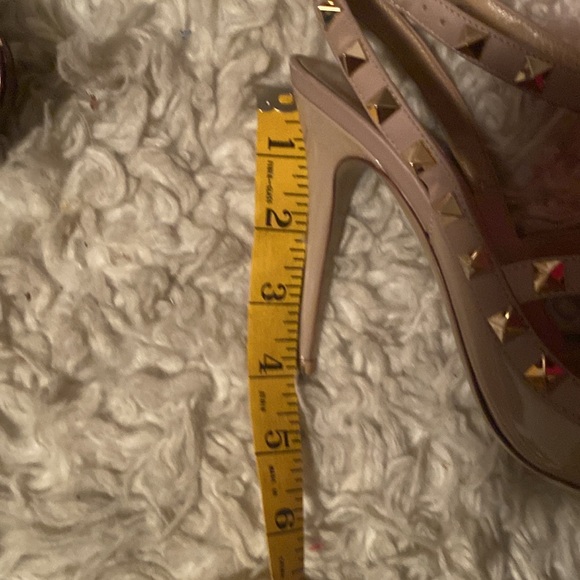 Valentino Garavani Rockstud Heels sz 37.5 - Picture 10 of 10